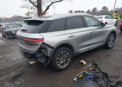 2022 Lincoln Corsair Standard z USA, uszkodzony, nr VIN 5LMCJ1D95NUL08573